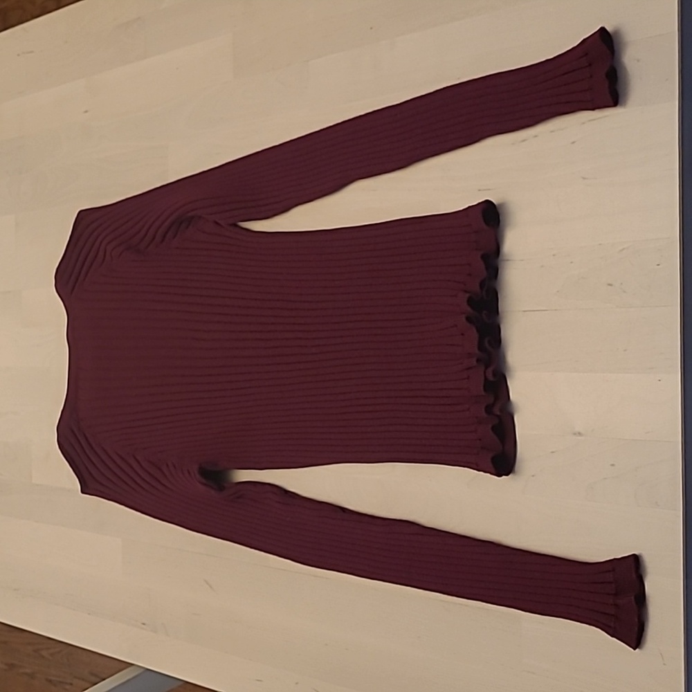 EUC Y2K Claiborne Mens Fitted Ribbed Stretchy Maroon Sweater - Picture 9 of 10
